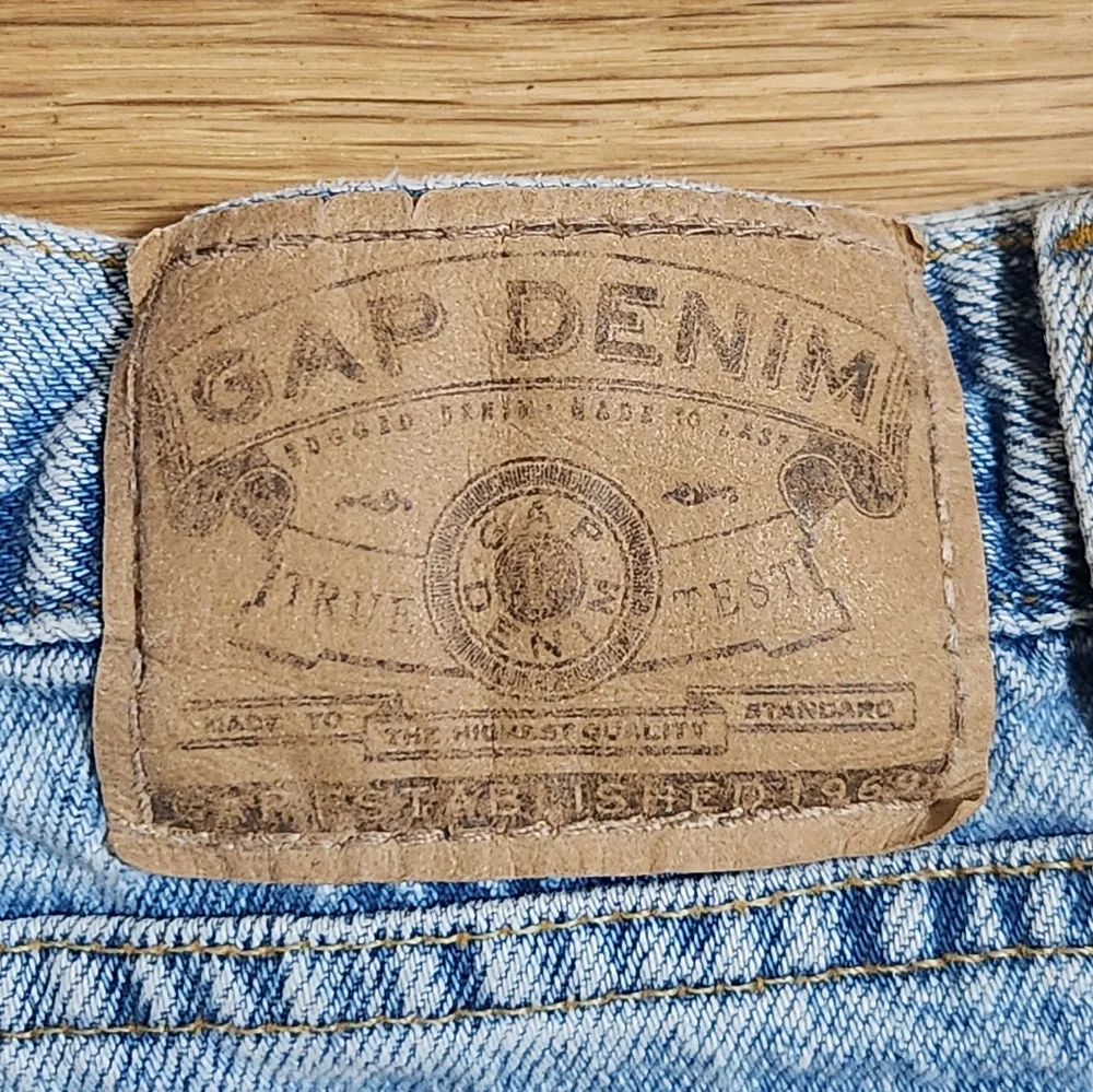 GAP Denim Jean Shorts Light Wash Kids Size 10